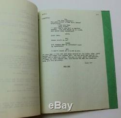 AIRPORT / George Seaton 1968 Screenplay, Classic Burt Lancaster disaster film