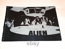 ALIEN Movie Pre-Production Spiral-Bound Photograph Photo Book Fox RARE 1978