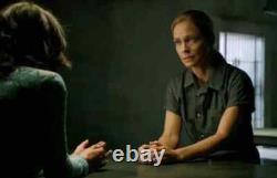 ARROW movie prop lot tv show DC comics comic book GREEN ARROW Police Files X1