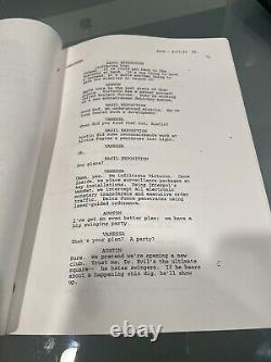 AUSTIN POWERS International Man of Mystery original movie Script Movie prop