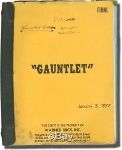 Clint Eastwood GAUNTLET GAUNTLET Original screenplay for the 1977 film #134252