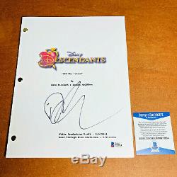 DOVE CAMERON SIGNED DISNEY DESCENDANTS FULL 117 PAGE MOVIE SCRIPT with BECKETT COA