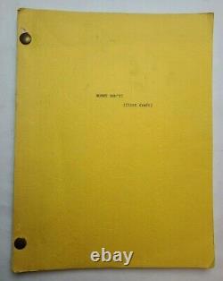 MOMMY DON'T! / Rick Dewhurst 1980's Unproduced Movie Script Screenplay