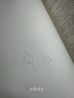 M Night Shyamalan Signed Signs Complete Movie Script Autograph