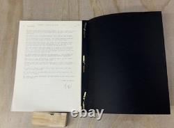 M Night Shyamalan Signed Signs Complete Movie Script Autograph
