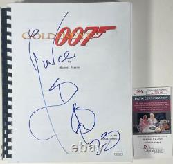 Pierce Brosnan Signed James Bond 007 GoldenEye Movie Script Autograph JSA COA