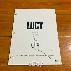 SCARLETT JOHANSSON SIGNED LUCY FULL PAGE MOVIE SCRIPT with BECKETT BAS COA