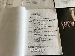 SHOWGIRLS Movie Script 1994 Owned & Used By Cast Star ELIZABETH BERKLEY