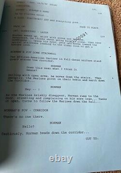 SPHERE Movie Screenplay Script MICHAEL CRICHTON DUSTIN HOFFMAN