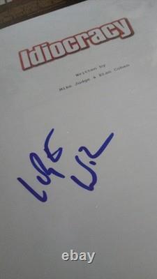 Signed Idiocracy Memorabilia Lot Movie Prop Continuity Photo Script Poster Coa