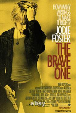 THE BRAVE ONE / Roderick Taylor 2006 Movie Script, Autographed by Jodie Foster