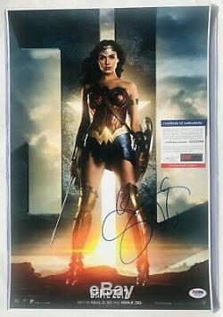 Wonder Woman GAL GADOT Signed AUTOGRAPH Movie Photo PSA Photograph DC Comic Book